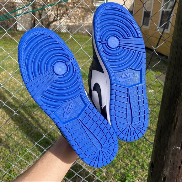 Nike Jordan 1 High Royal Toe - Picture 5 of 5